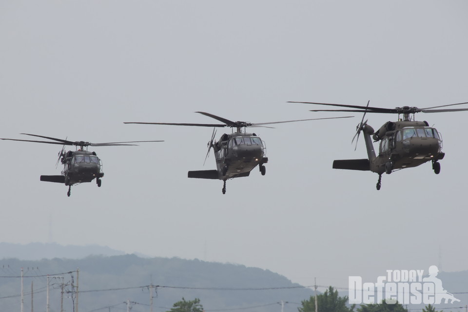 방위사업청,UH/HH-60 성능개량 사업 공고